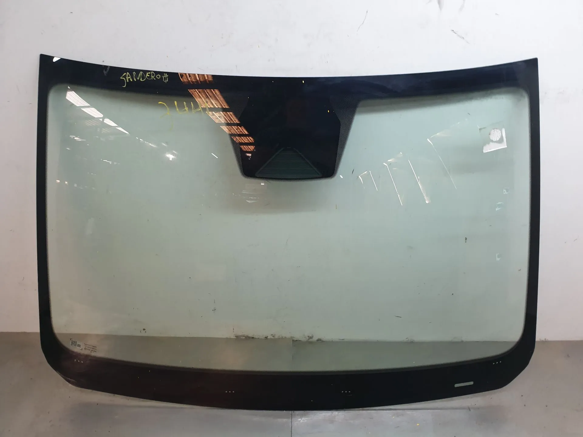 Windshield / Windscreen DACIA Sandero III