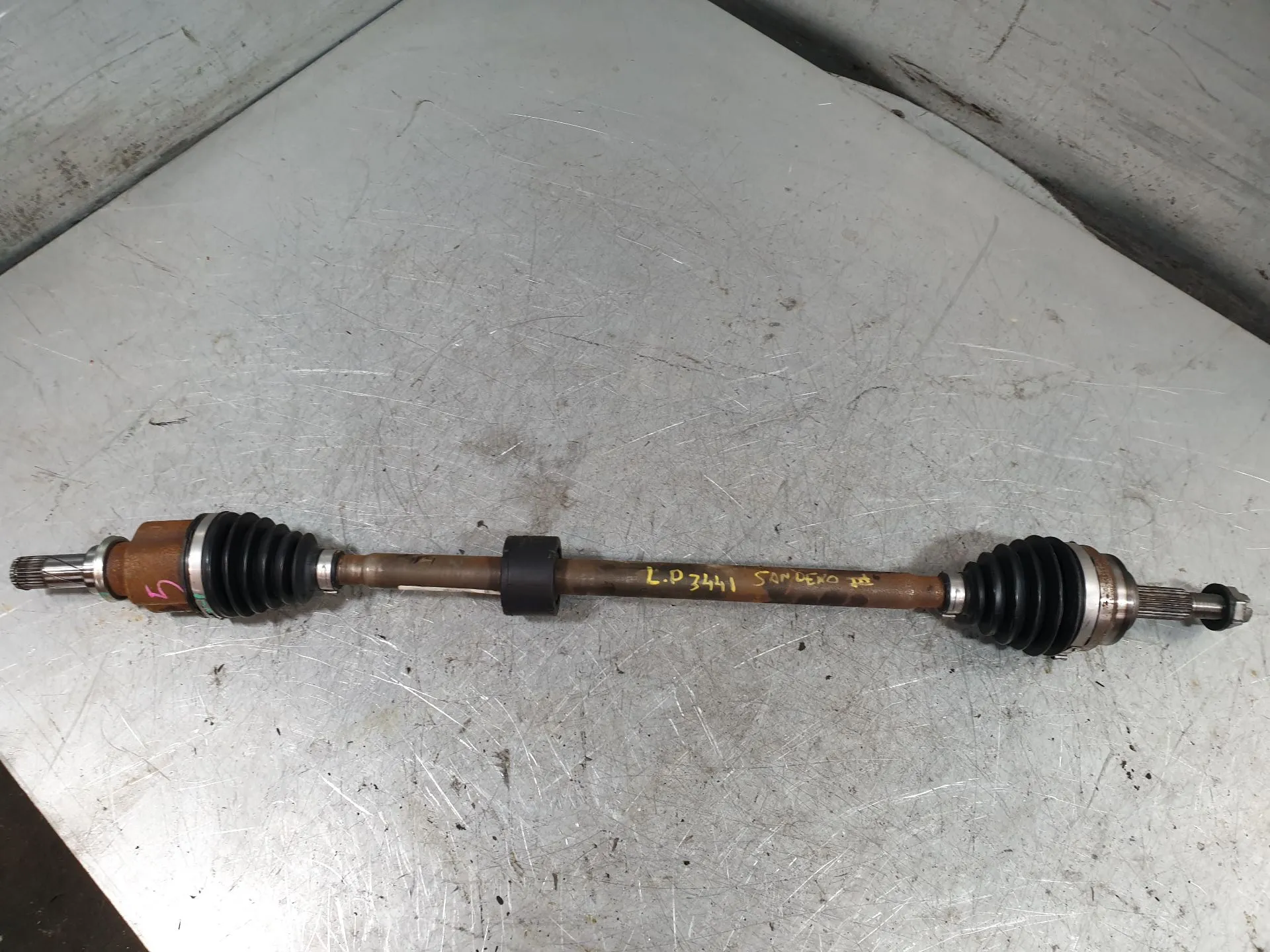 Right front driveshaft DACIA Sandero III