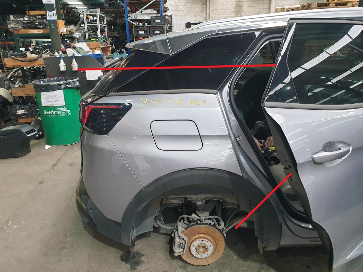 Panneau arrière Droite PEUGEOT 3008 II (M_)