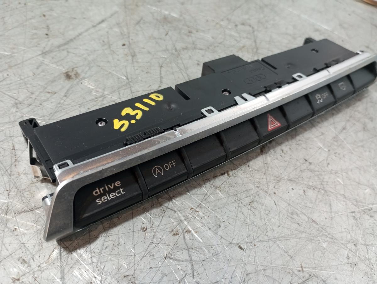 Bouton de Warning/ interrupteur 4 feux de détresse AUDI Q2 (GA) Imagem-2