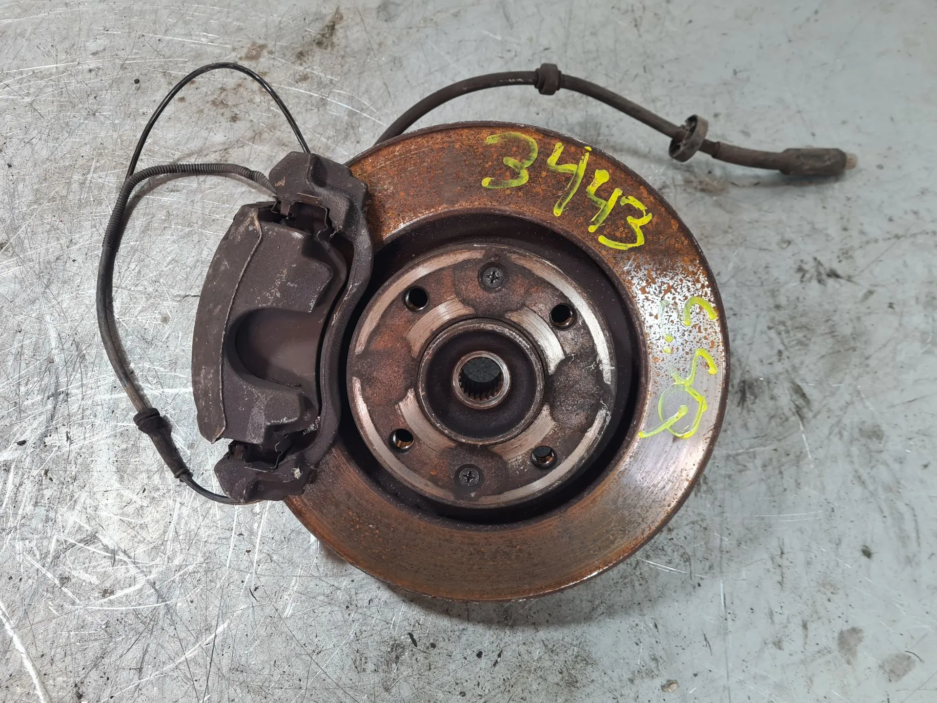 Fusello anteriore sinistro CITROËN DS3