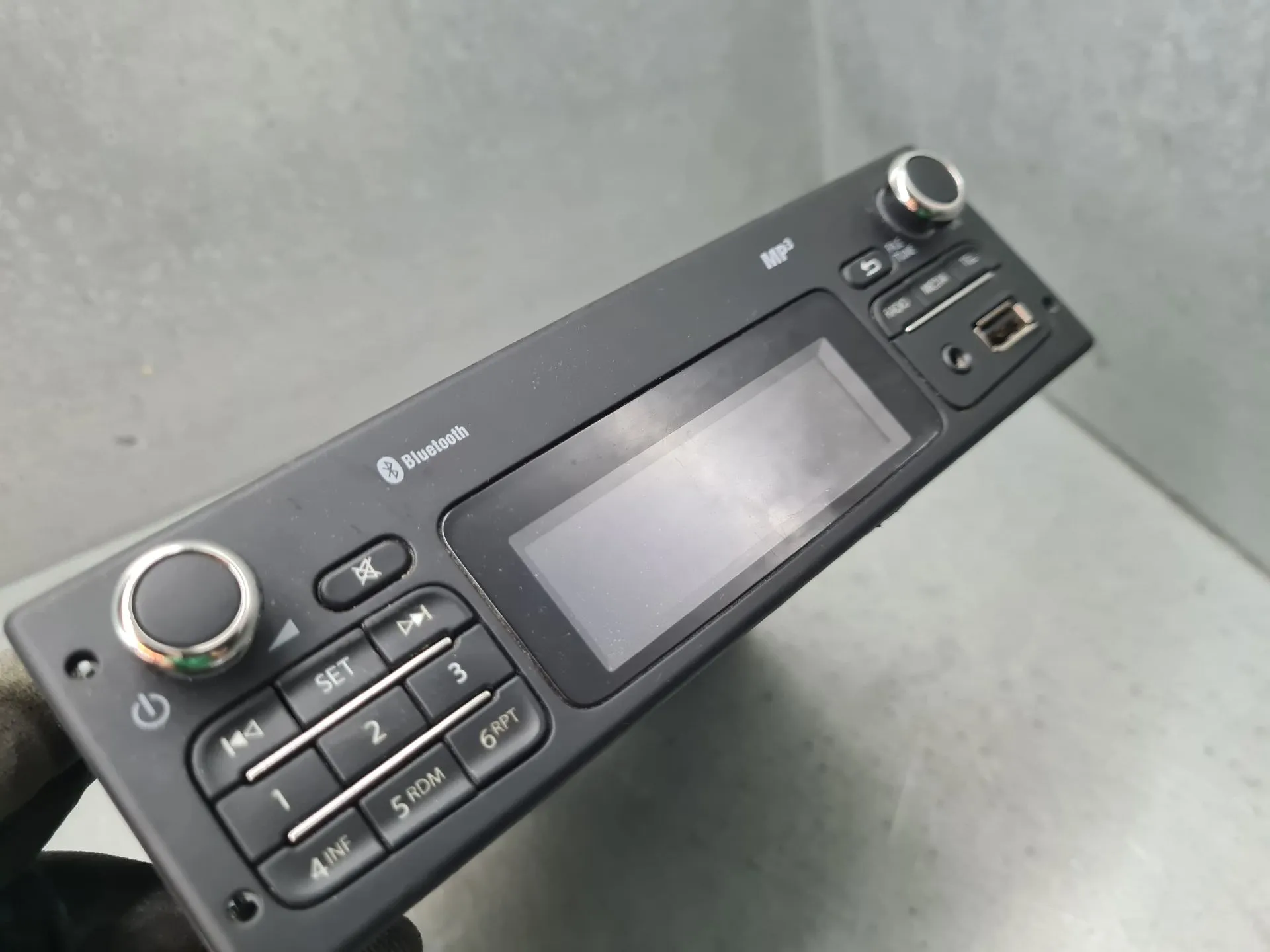 Radio / autorradio MERCEDES-BENZ Citan (415) Imagem-1
