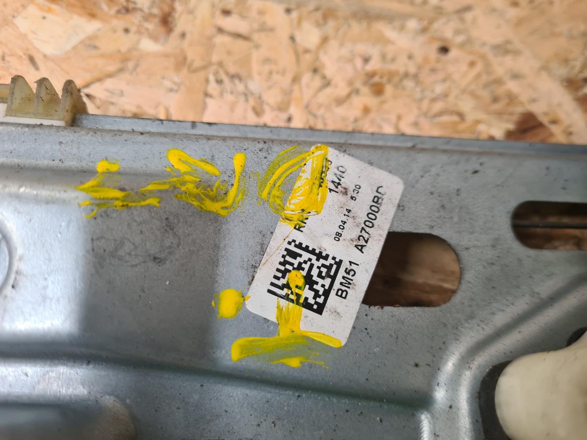 Elevador vidros trás direito FORD Focus III Imagem-1