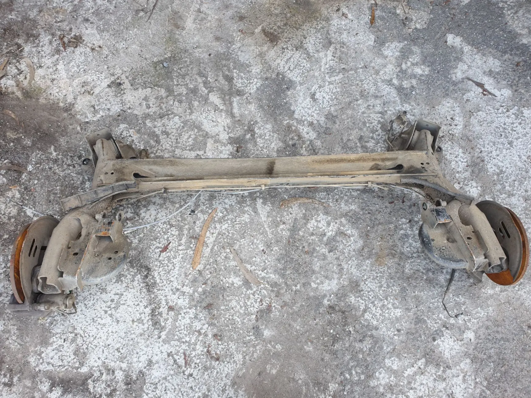 Assale posteriore a dischi MERCEDES-BENZ Citan (415) Imagem-1