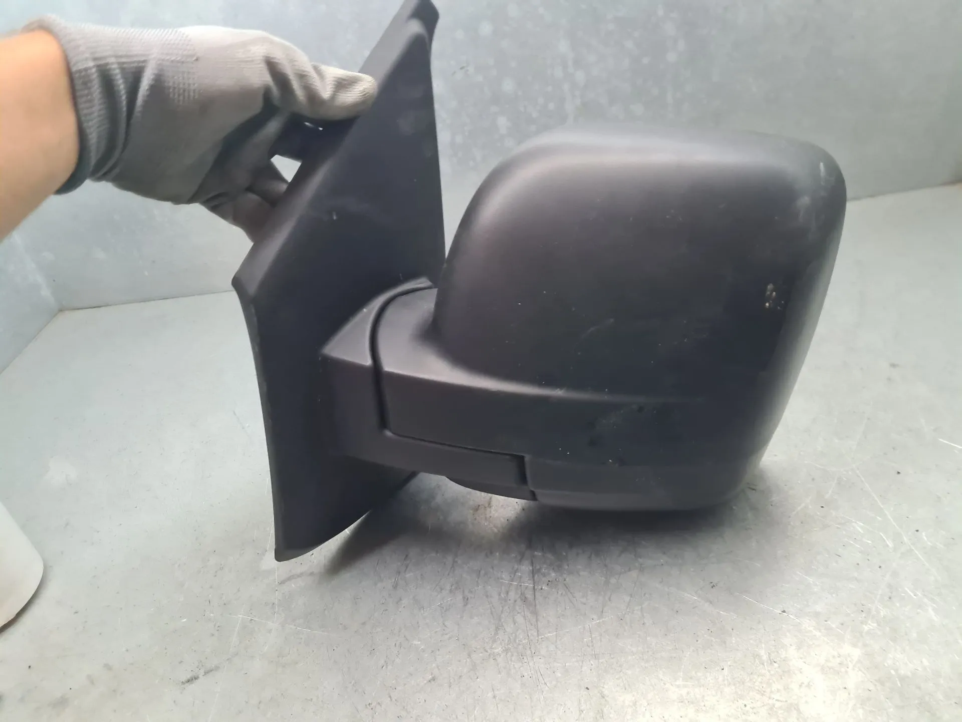 Retrovisor / espelho esquerdo RENAULT Trafic III (FG_)