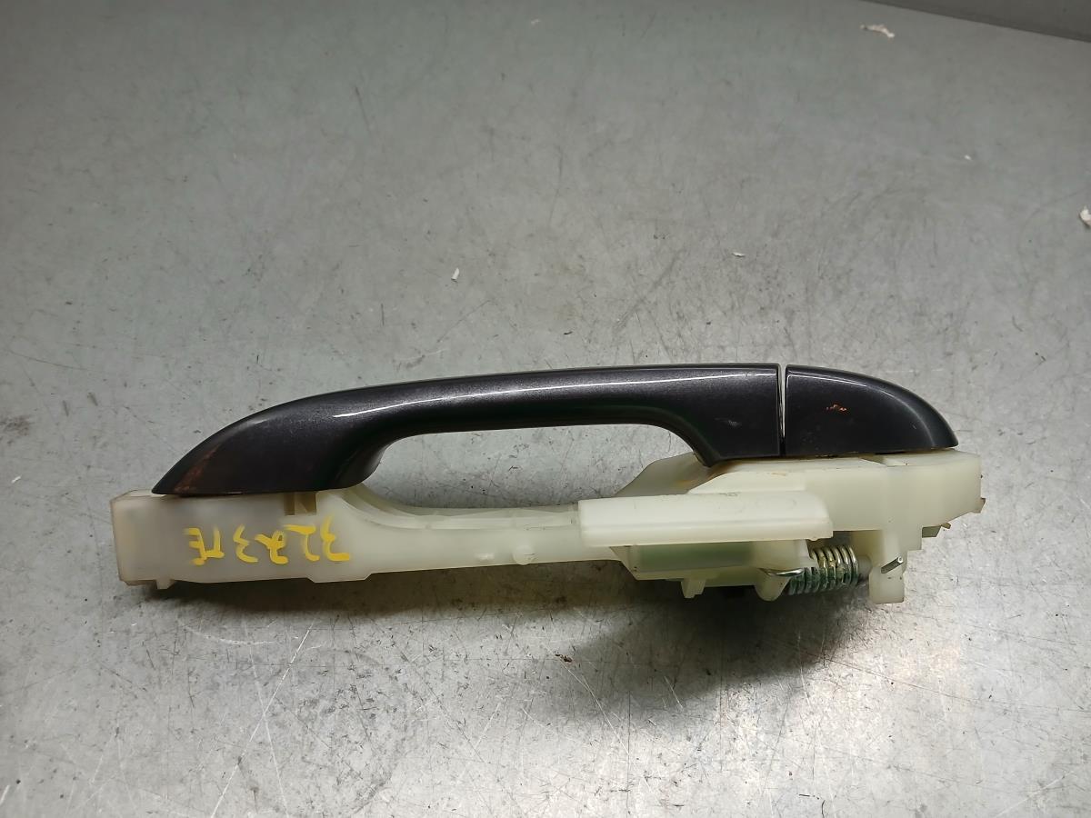 Puxador porta trás esquerdo KIA Sportage (QL) Imagem-1