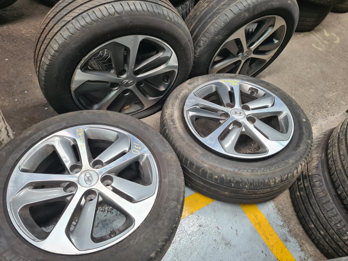 Set di cerchi HYUNDAI i30 (GD) Imagem-1