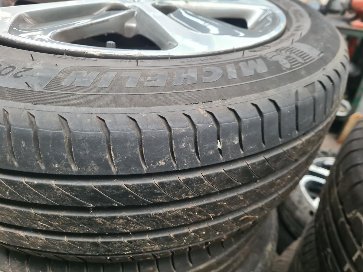 Set di cerchi HYUNDAI i30 (GD) Imagem-16