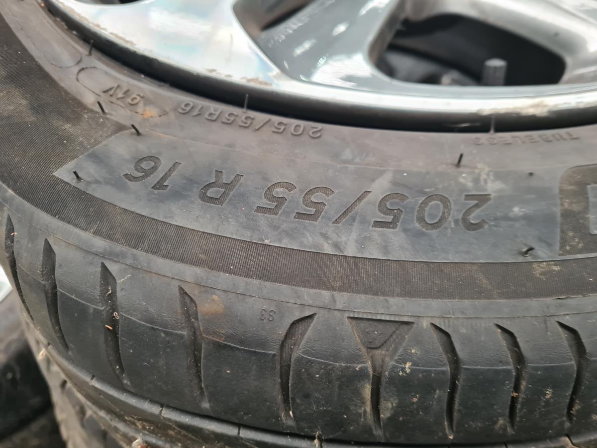 Set di cerchi HYUNDAI i30 (GD) Imagem-17