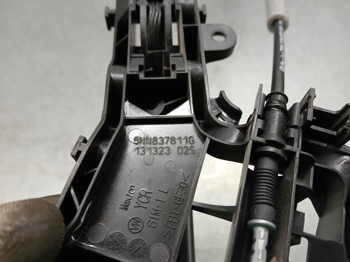 Puxador porta frente esquerda VOLKSWAGEN Tiguan Allspace (BW2) Imagem-3