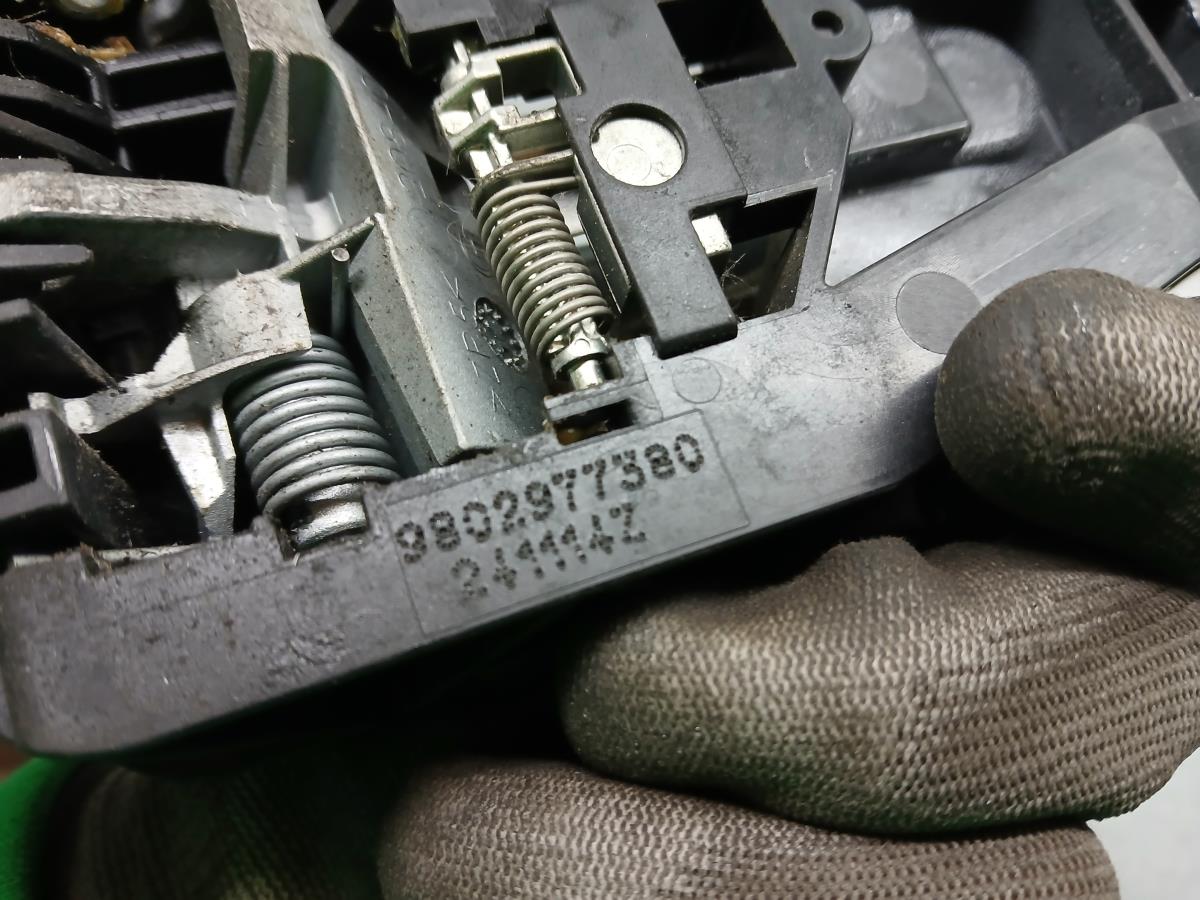 Left front door handle CITROËN C4 Cactus Imagem-3