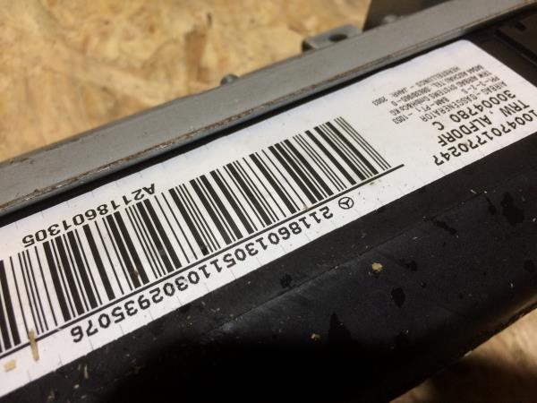 Airbag passageiro MERCEDES-BENZ Classe E (W211) Imagem-2