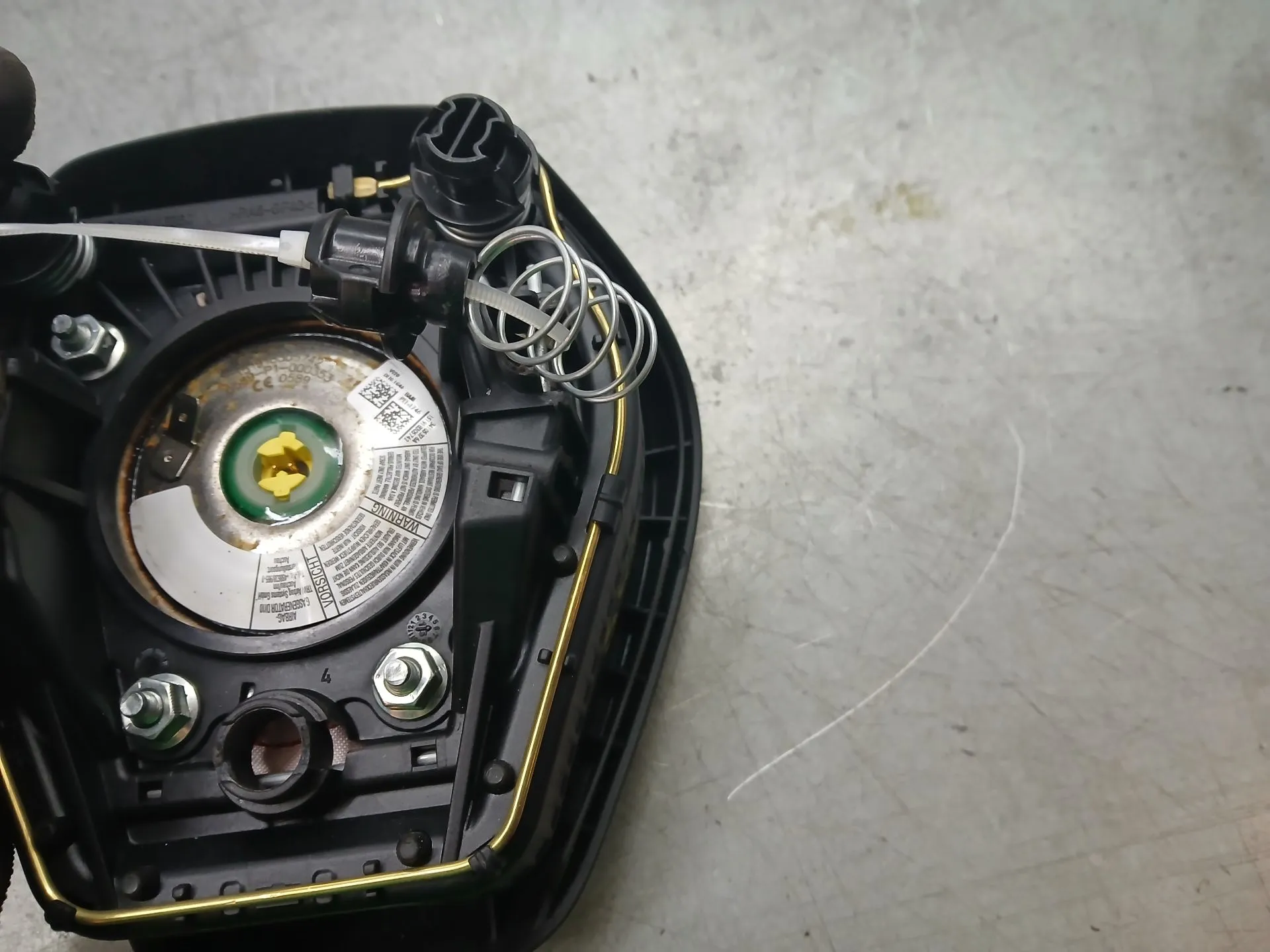 Airbag du Volant FORD Fiesta VI (CB1, CCN) Imagem-2