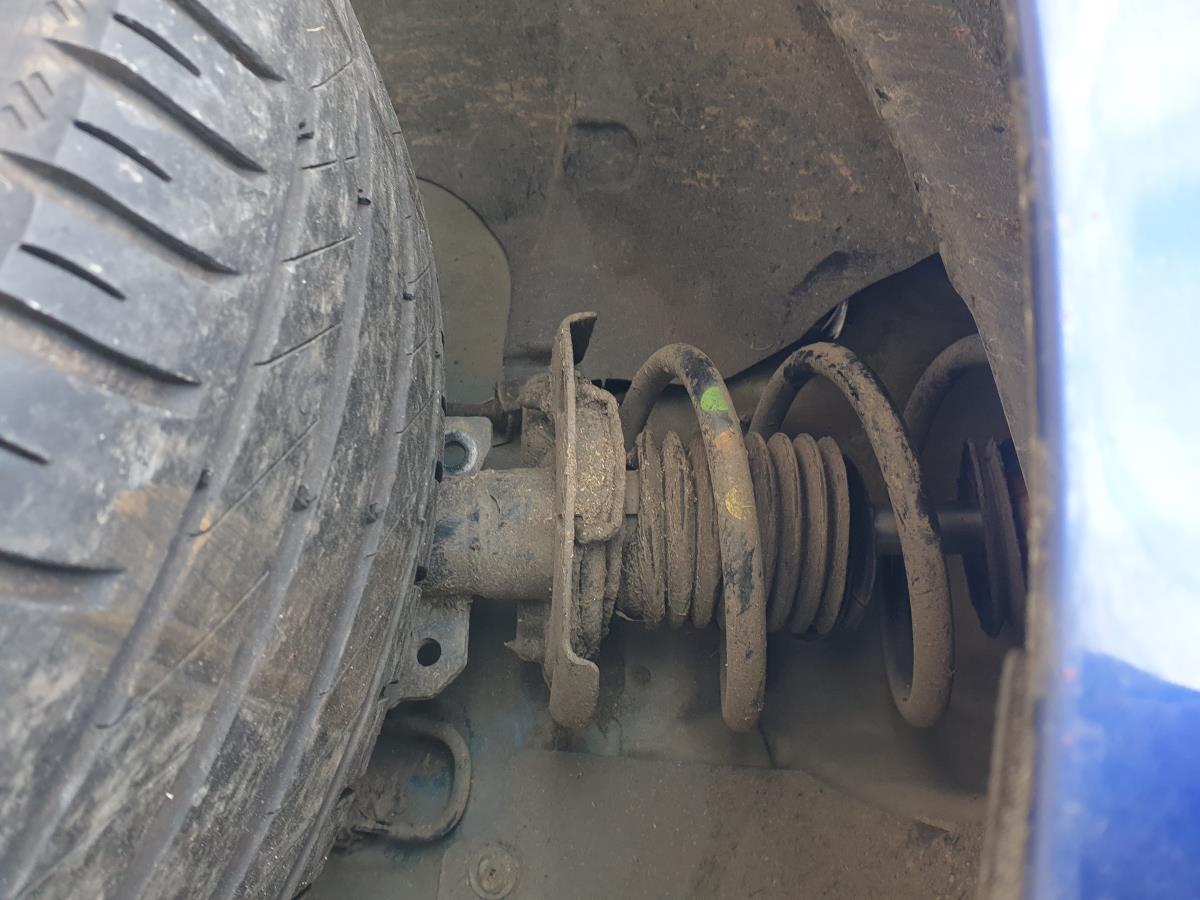 Ammortizzatore Anteriore Destro FORD Fiesta VI (CB1, CCN)