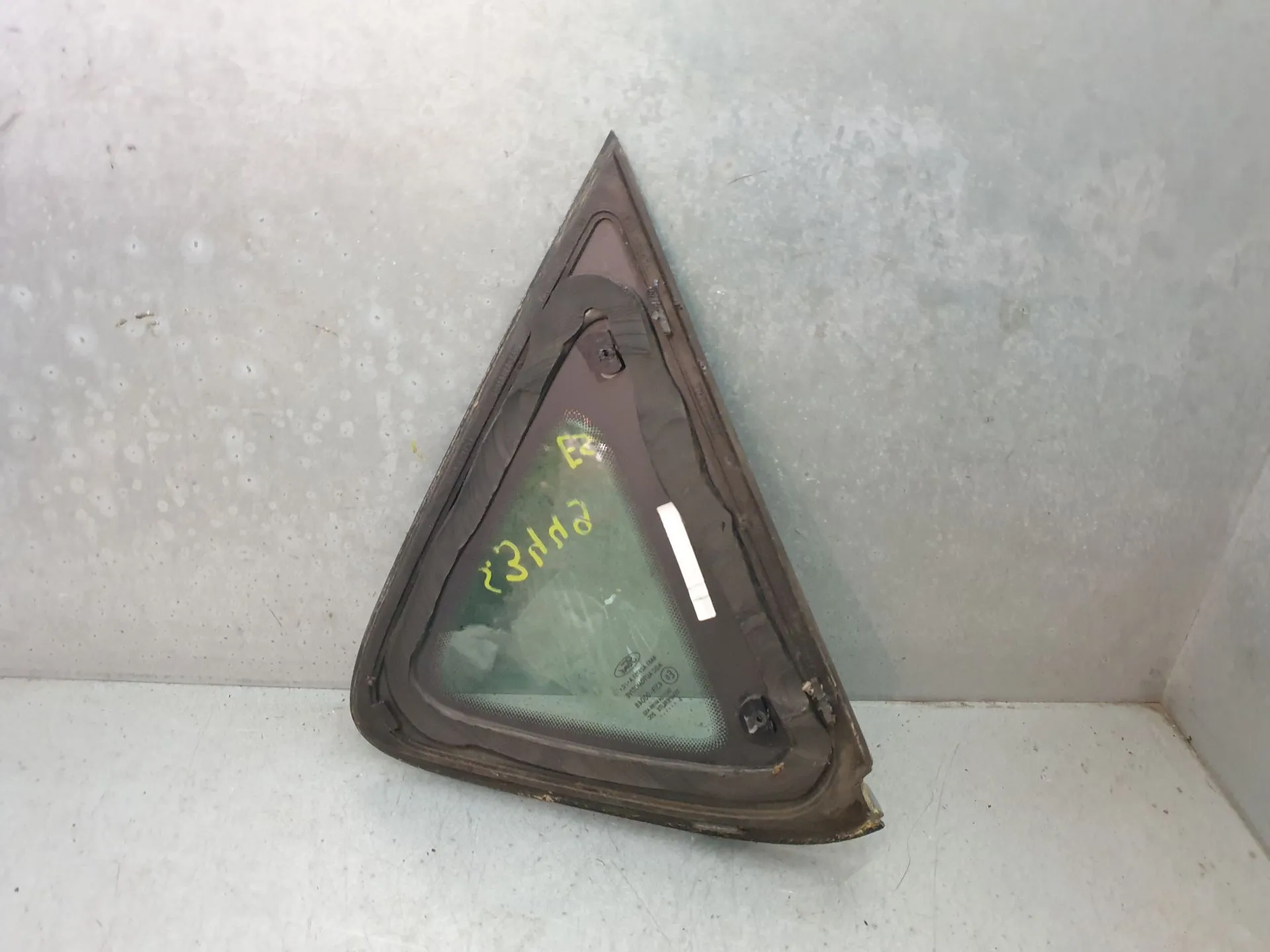 Left rear quarter glass FORD Fiesta VI (CB1, CCN) Imagem-1