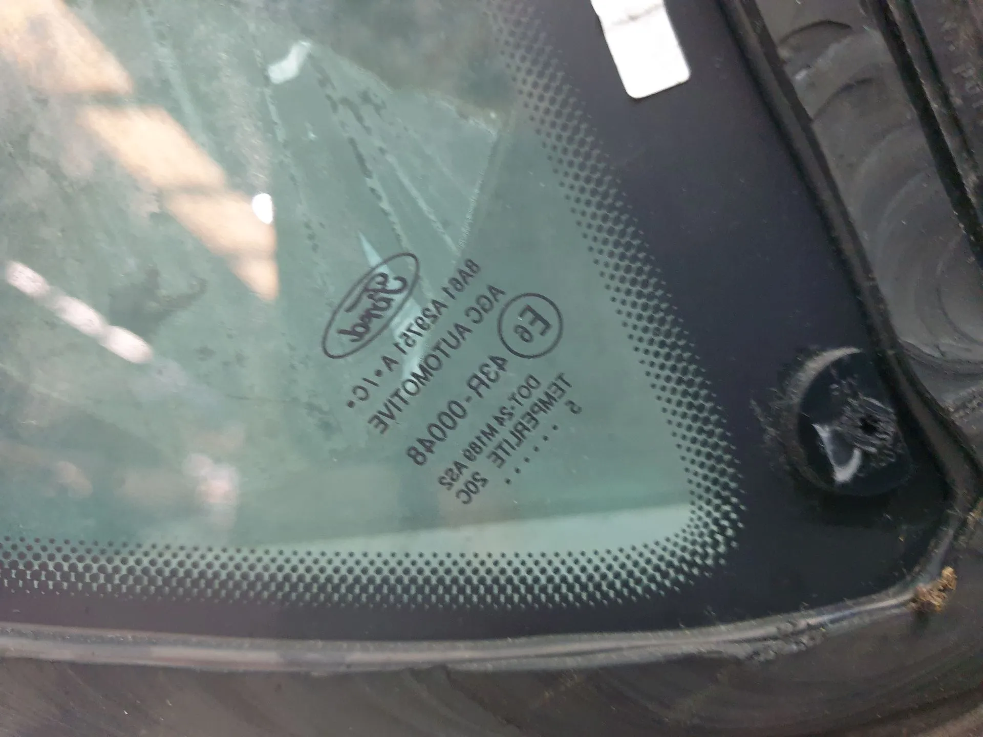 Left rear quarter glass FORD Fiesta VI (CB1, CCN) Imagem-3