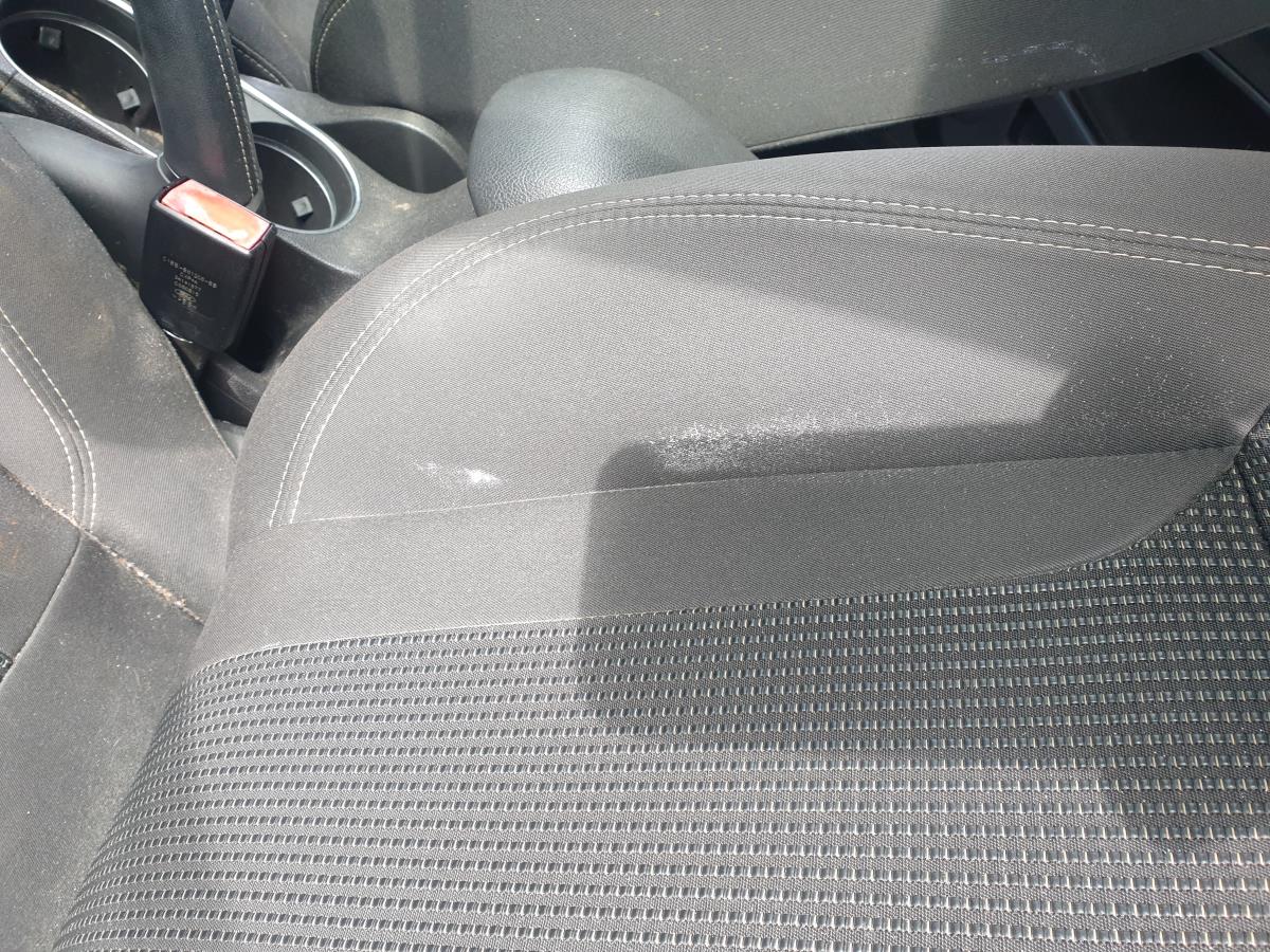 Conjunto de bancos FORD Fiesta VI (CB1, CCN) Imagem-2