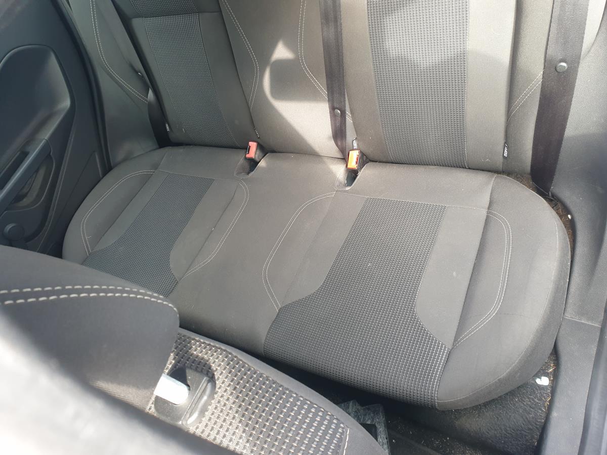 Conjunto de bancos FORD Fiesta VI (CB1, CCN) Imagem-4