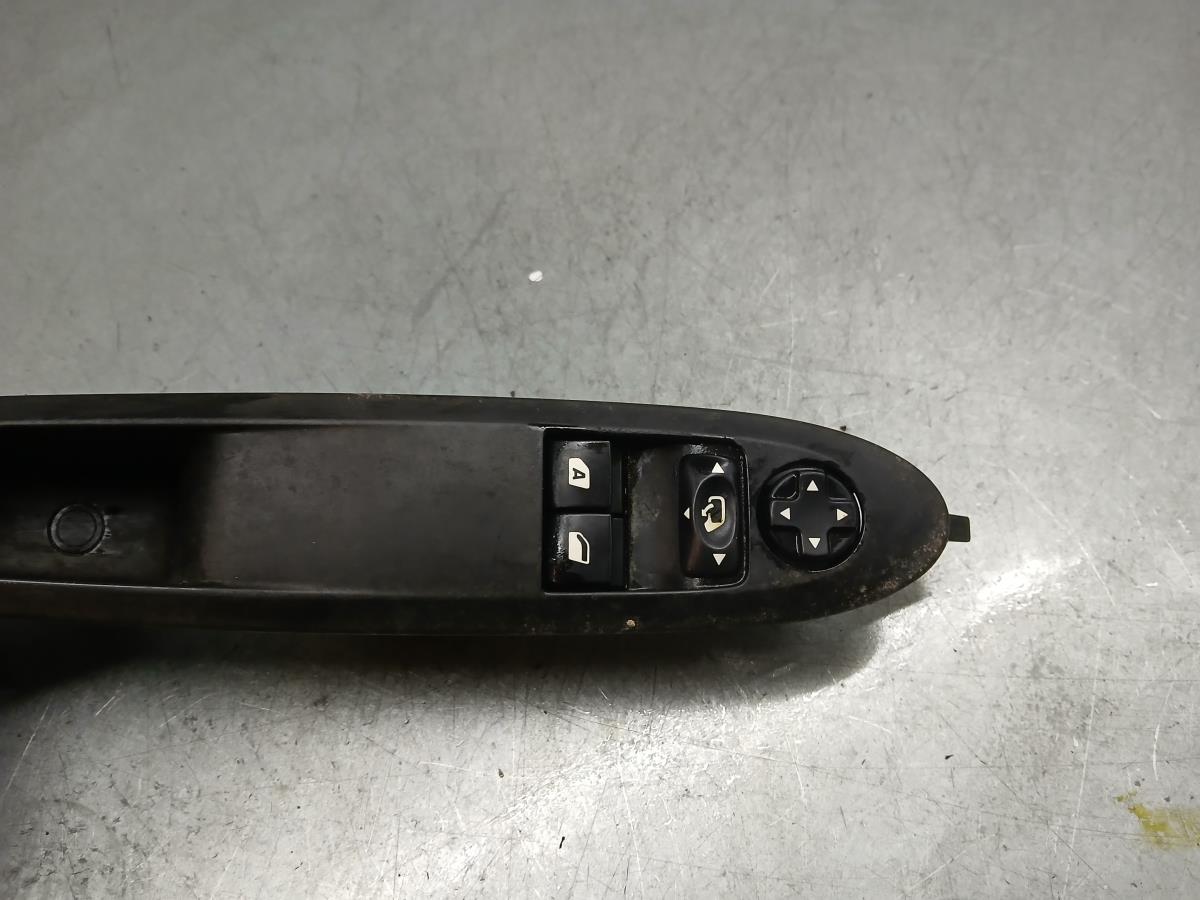 Commande / interrupteur lève-vitre Avant gauche CITROËN DS3 Imagem-1