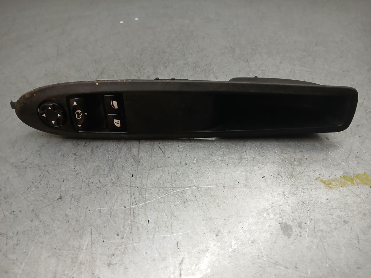 Comando / botão / interruptor vidros frente esquerdo CITROËN DS3
