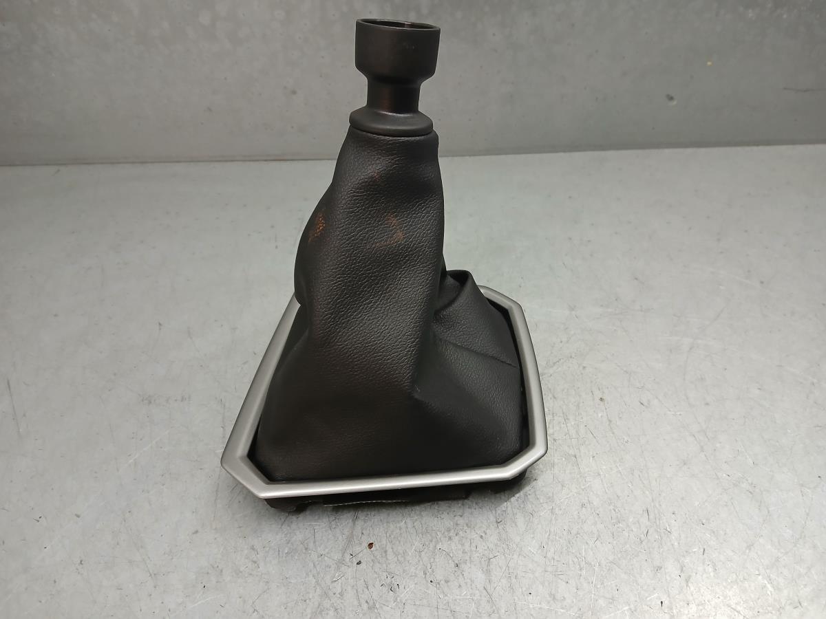 Pomo / fuelle de cambios DACIA Jogger