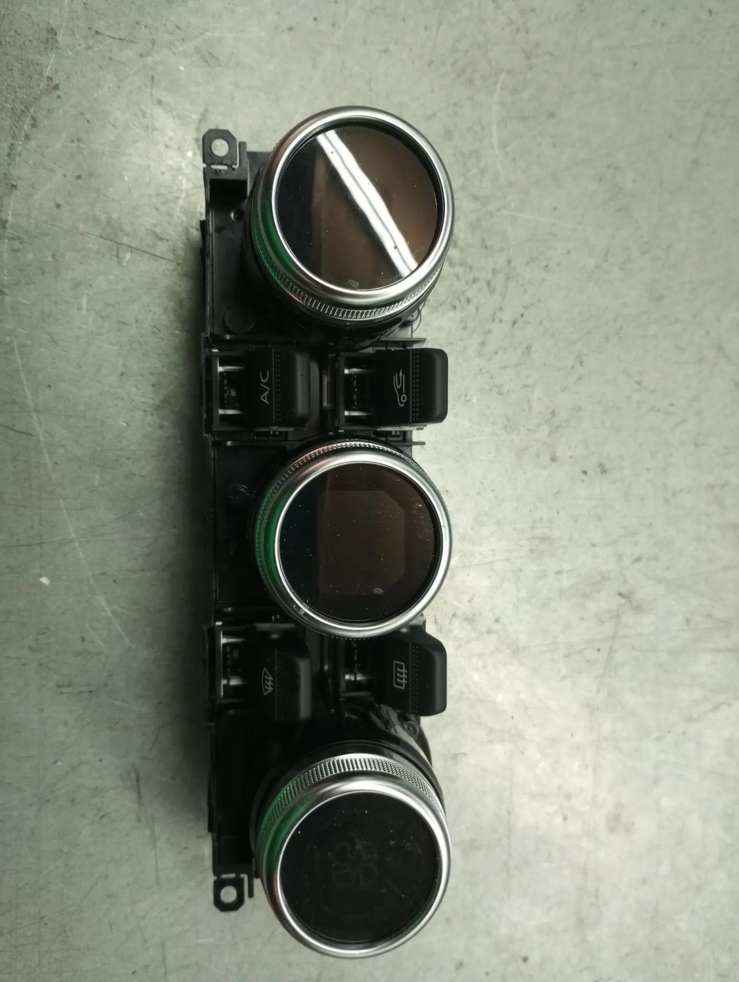 Climate control RENAULT Clio V (BF_)