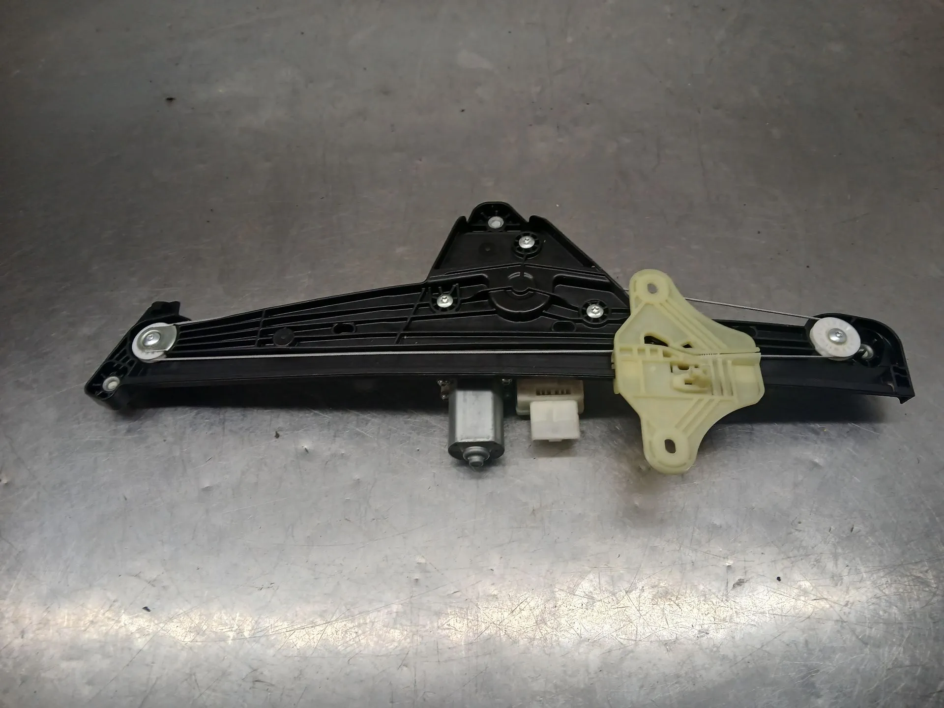 Elevador vidros frente direito RENAULT Clio V (BF_) Imagem-2