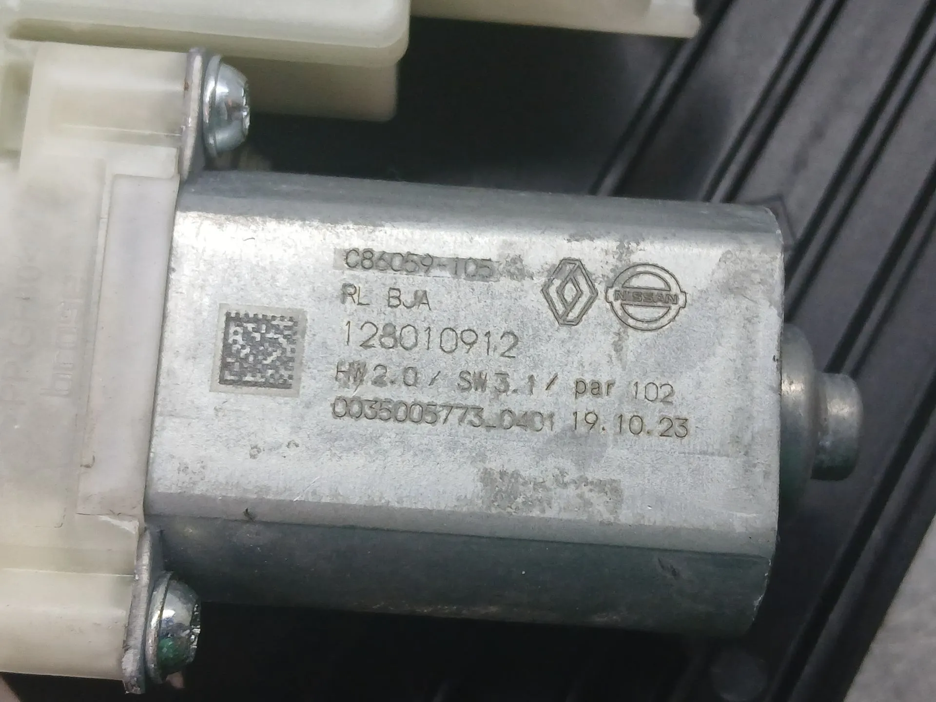 Elevador vidros trás esquerdo RENAULT Clio V (BF_) Imagem-5