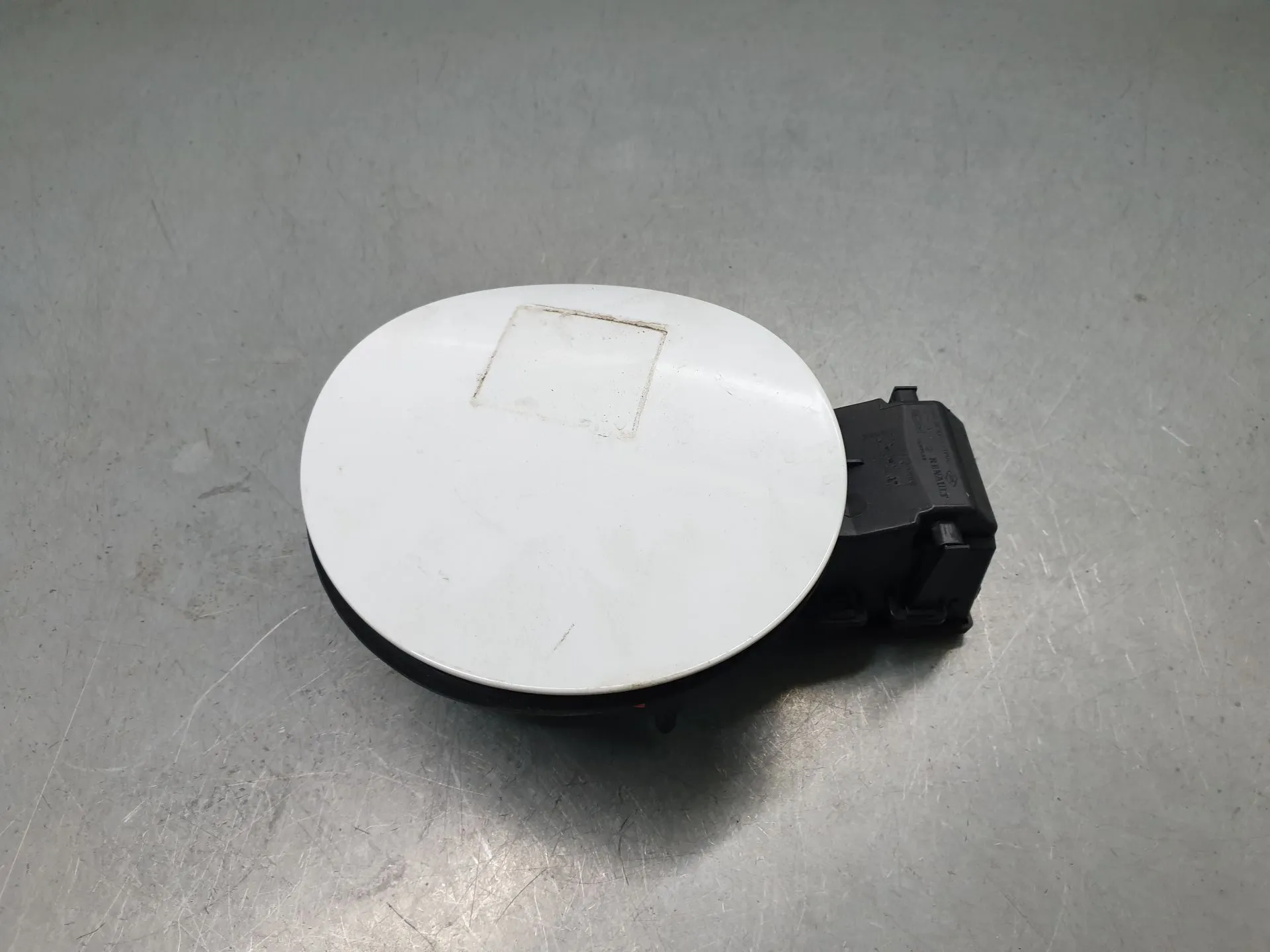 Tapa exterior combustible RENAULT Clio V (BF_)