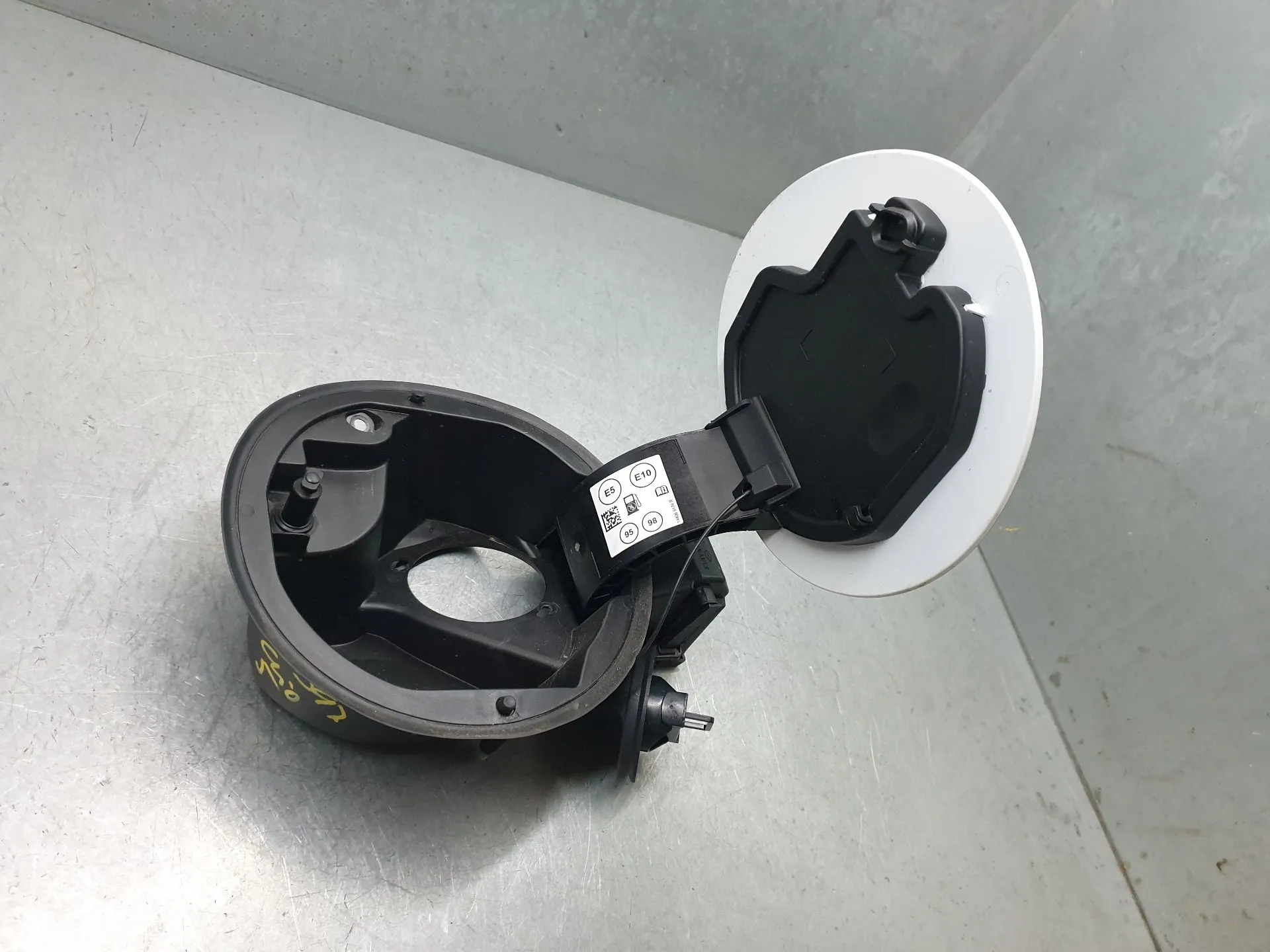 Tapa exterior combustible RENAULT Clio V (BF_) Imagem-3