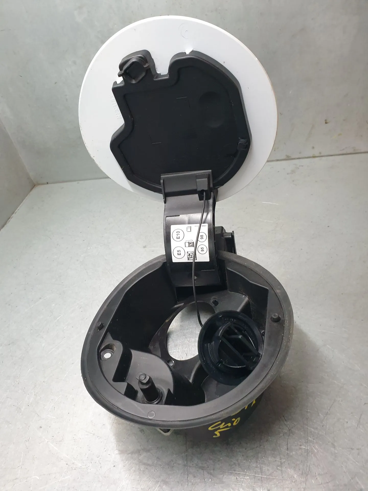 Tapa exterior combustible RENAULT Clio V (BF_) Imagem-7