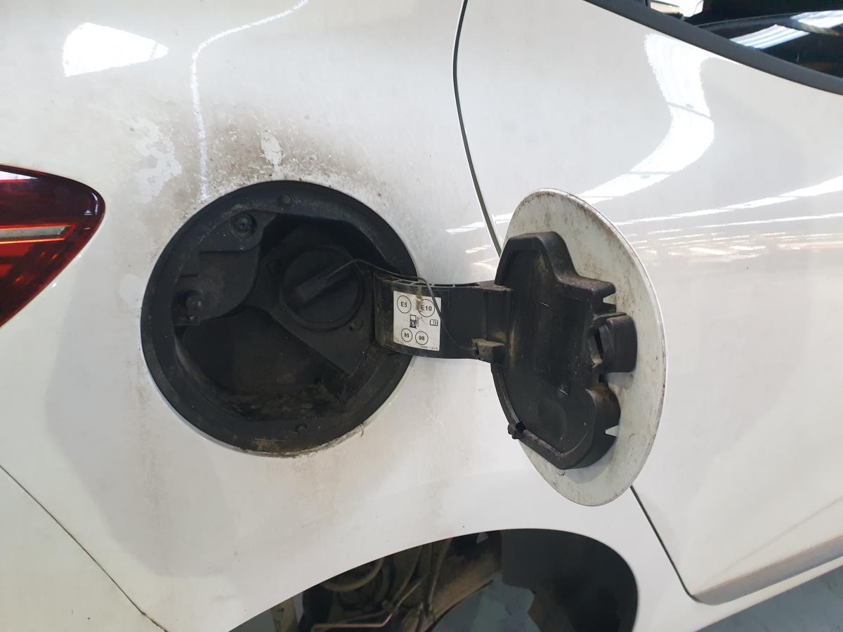 Tapa exterior combustible RENAULT Clio V (BF_) Imagem-1