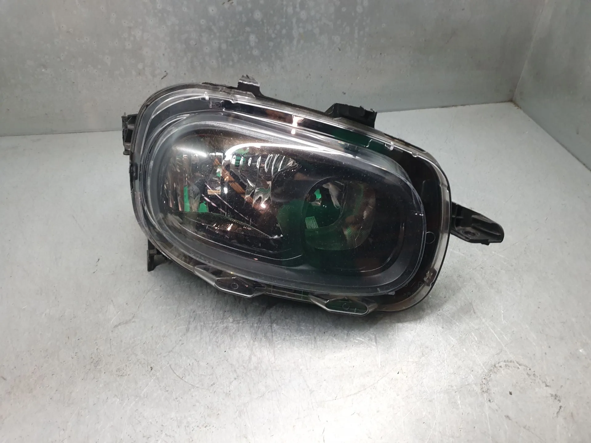 Right Headlight CITROËN C3 III (SX)