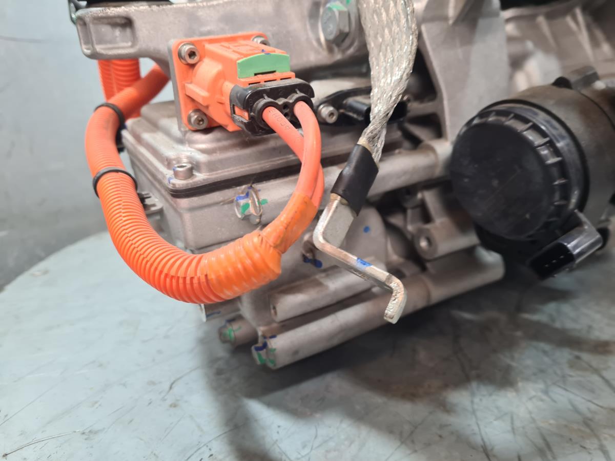 Compressore A/C DACIA Spring Imagem-2