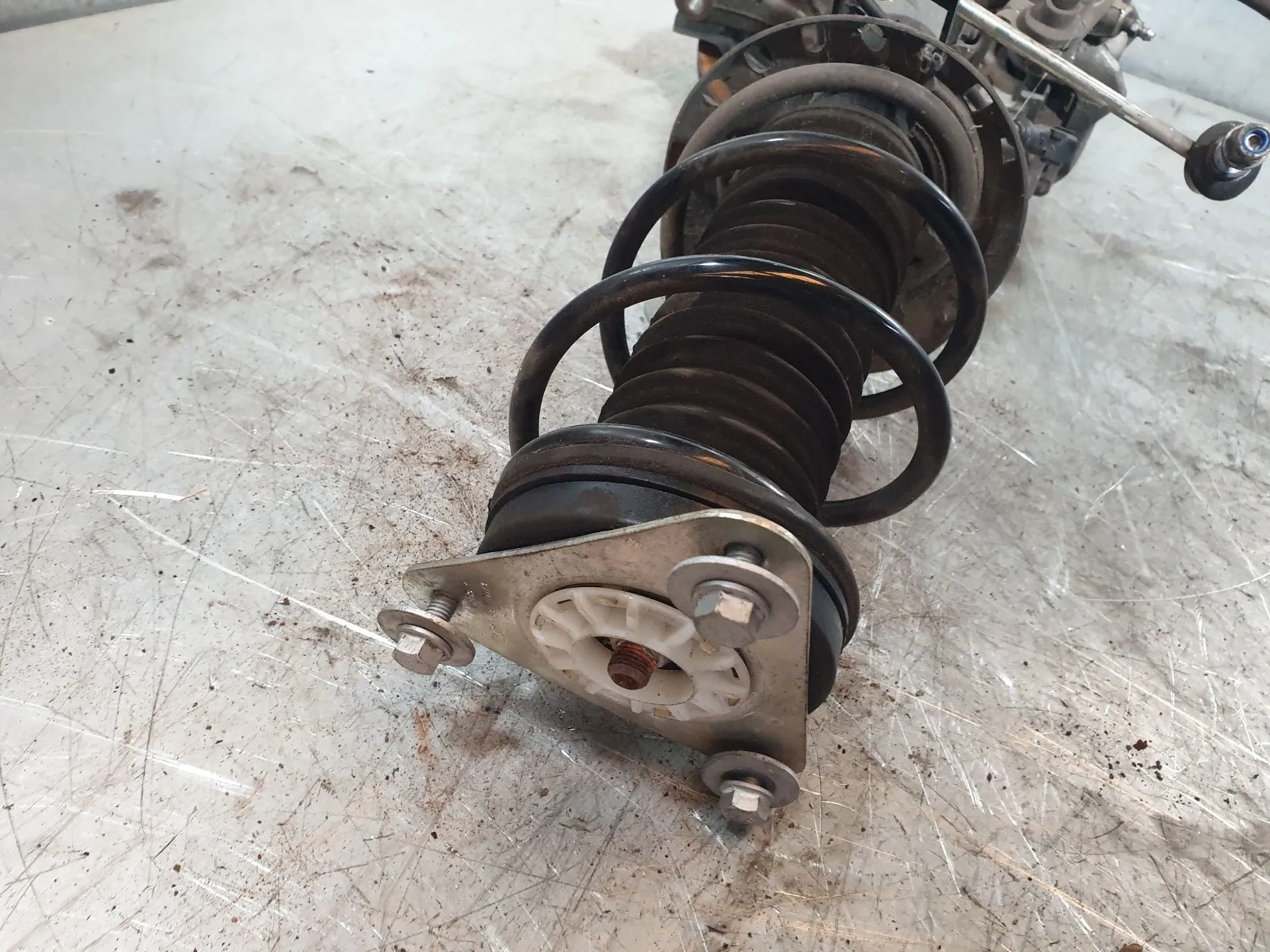 Ammortizzatore Anteriore Sinistro RENAULT Twingo III (BCM_) Imagem-2