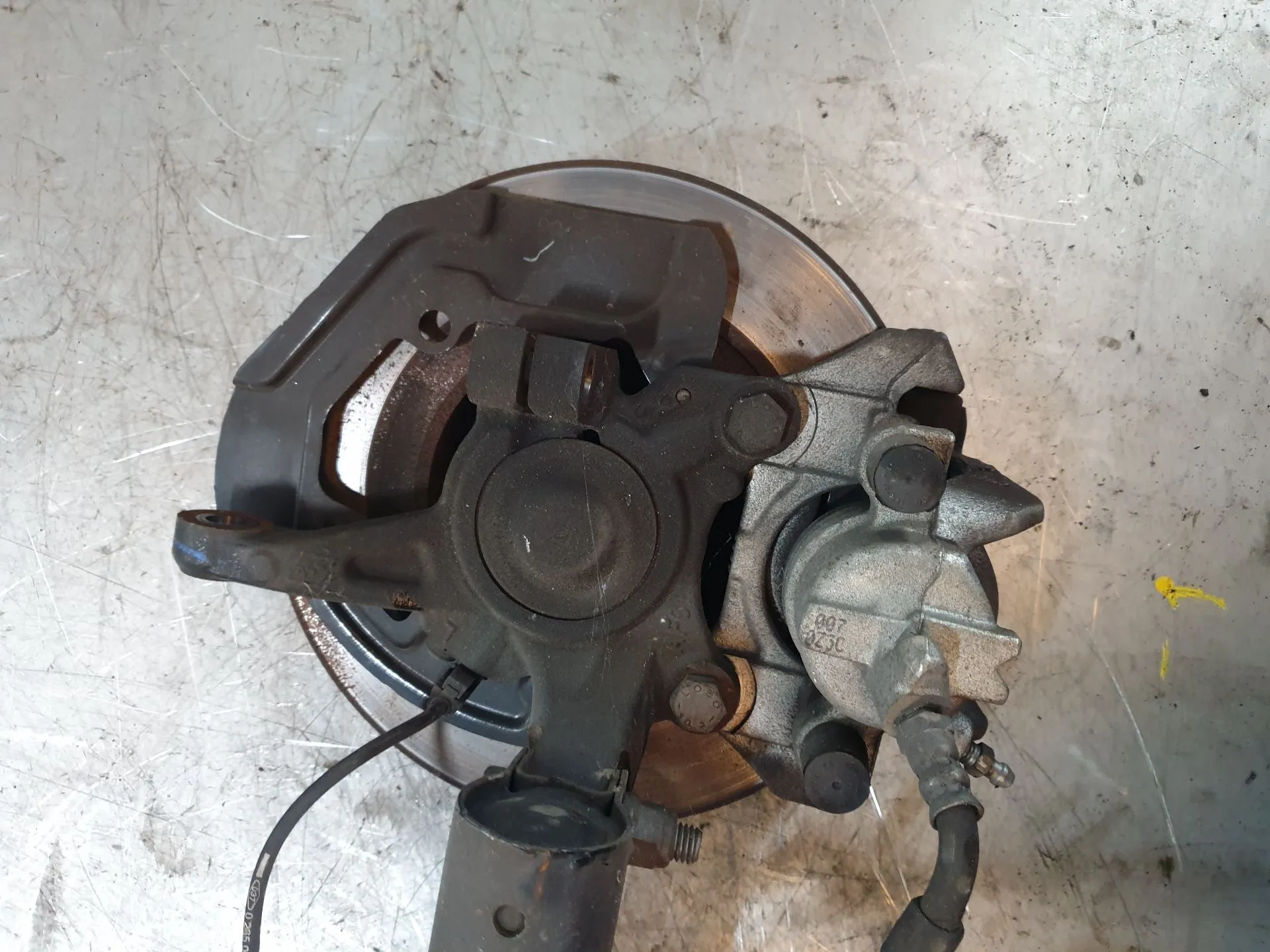 Fusello anteriore sinistro RENAULT Twingo III (BCM_) Imagem-1