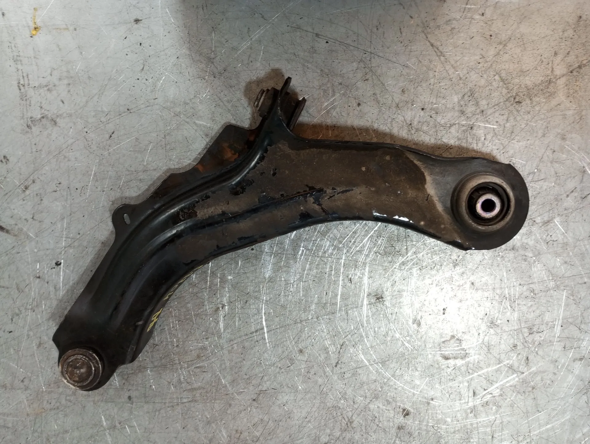 Right front suspension arm RENAULT Captur (J5_)