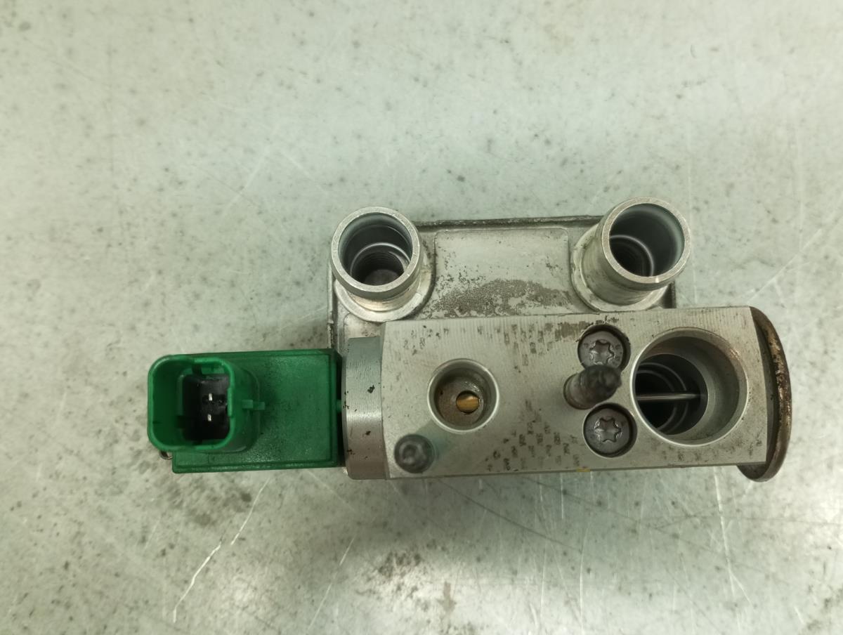 Generic valve RENAULT Captur II Imagem-2