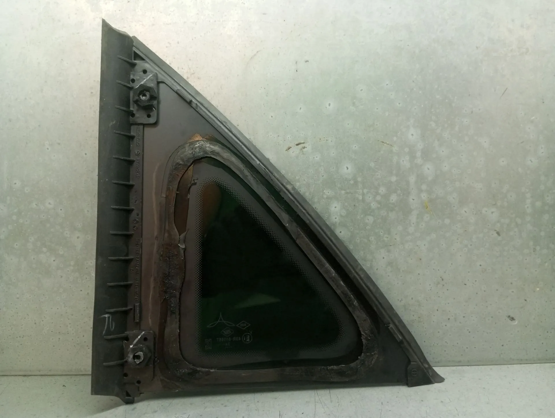 Vetro del pannello posteriore destro RENAULT Captur II Imagem-2