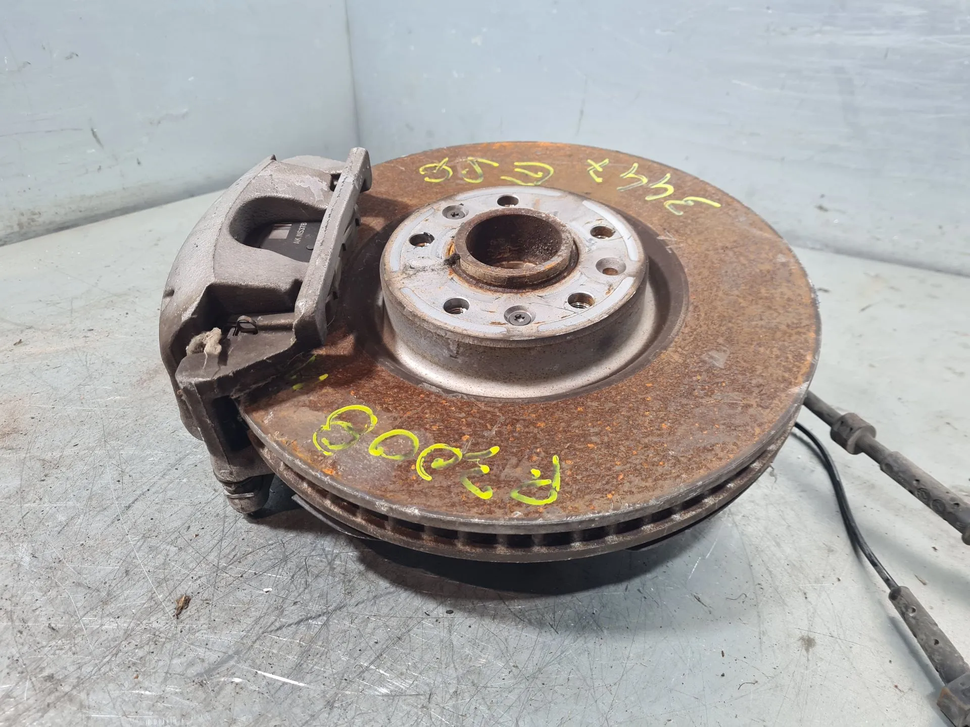 Fusello anteriore sinistro PEUGEOT 3008 II (M_) Imagem-2