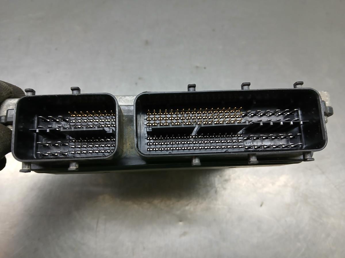 Centralina motor / ECU LEXUS CT (ZWA10_) Imagem-1