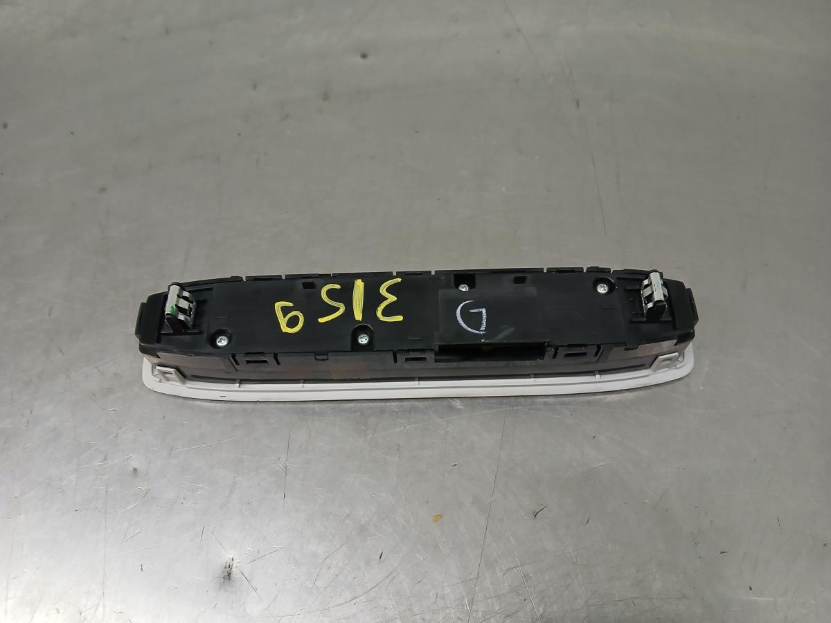 Plafonier trás TESLA Model 3 (5YJ3) Imagem-3