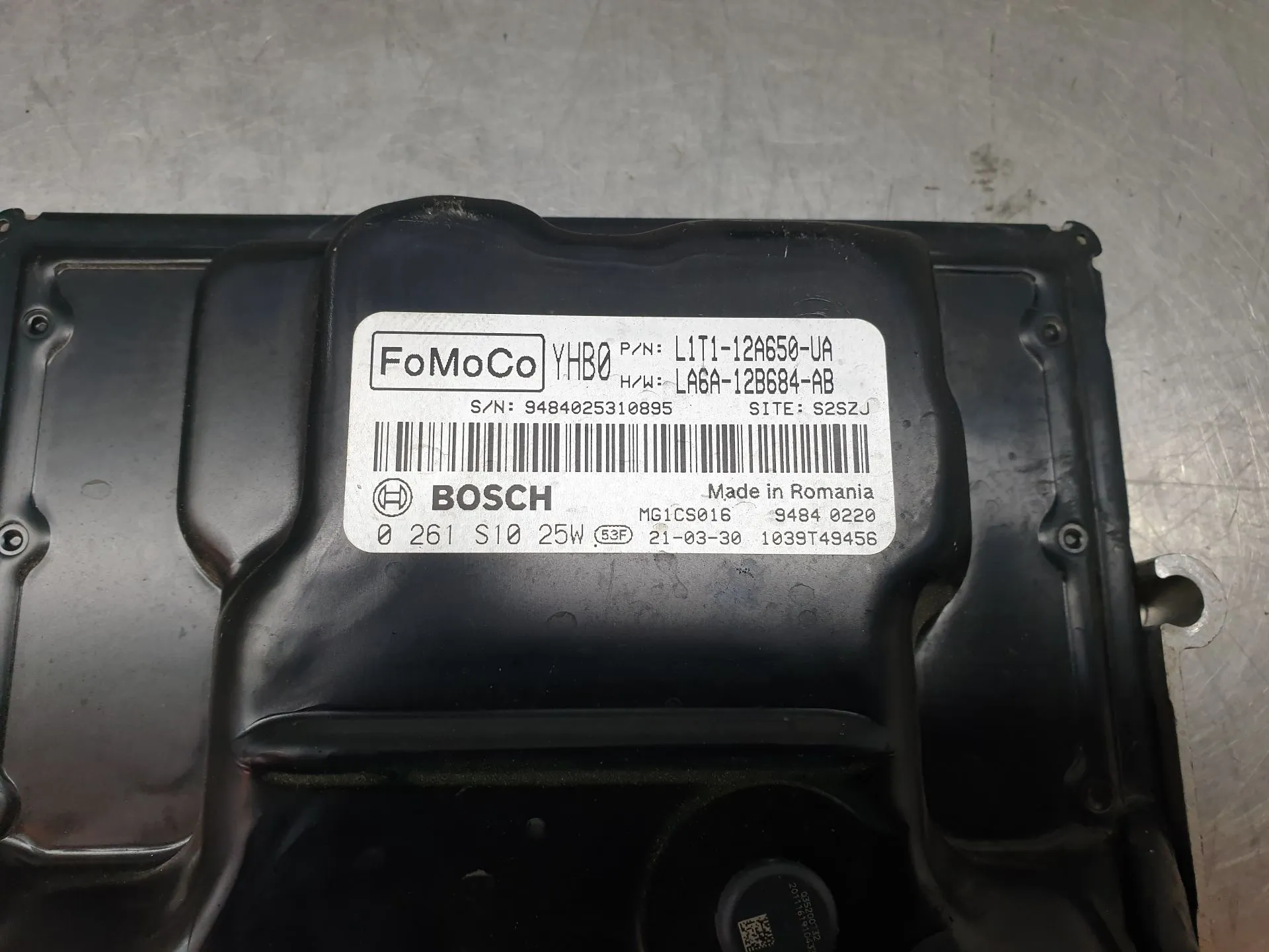 Centralina motor / ECU FORD Puma (J2K, CF7) Imagem-2