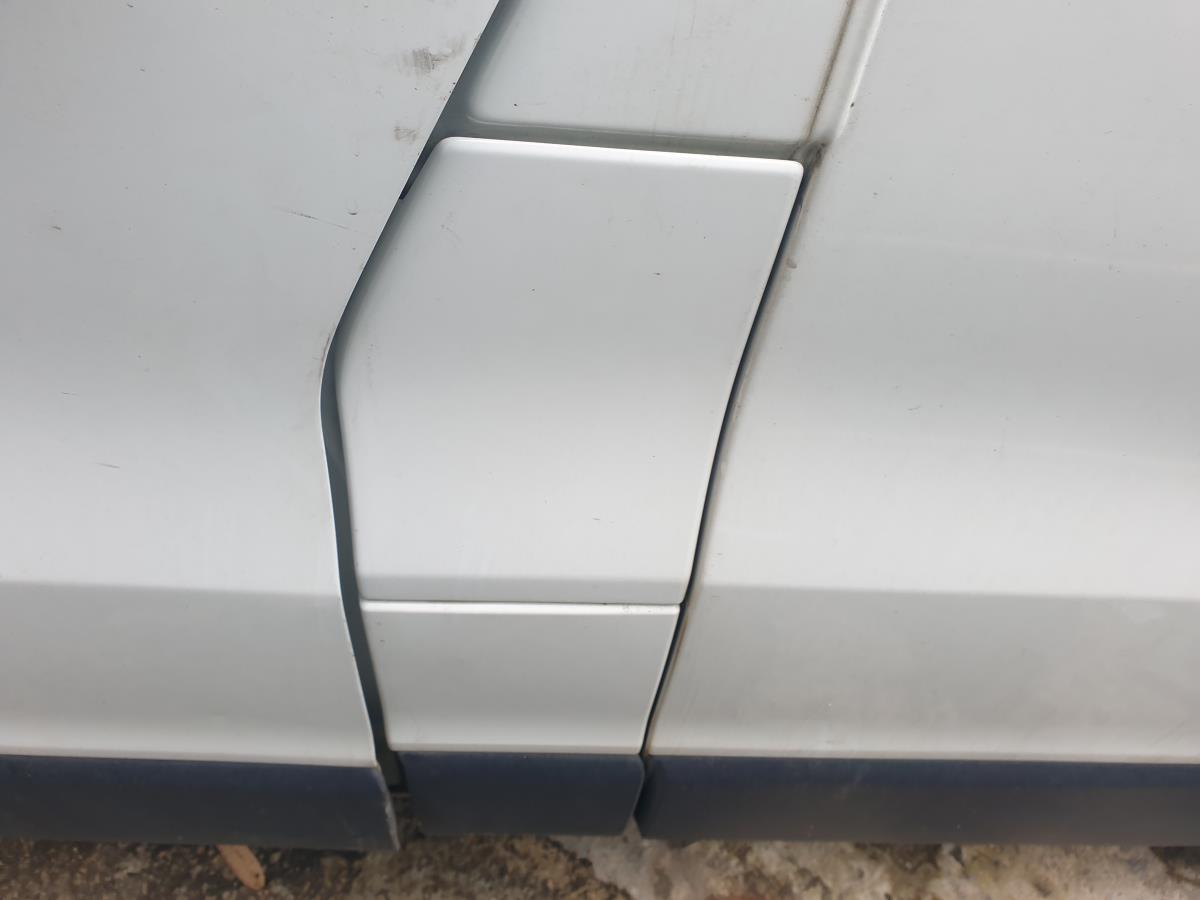 Tapa exterior combustible RENAULT Trafic III (FG_)