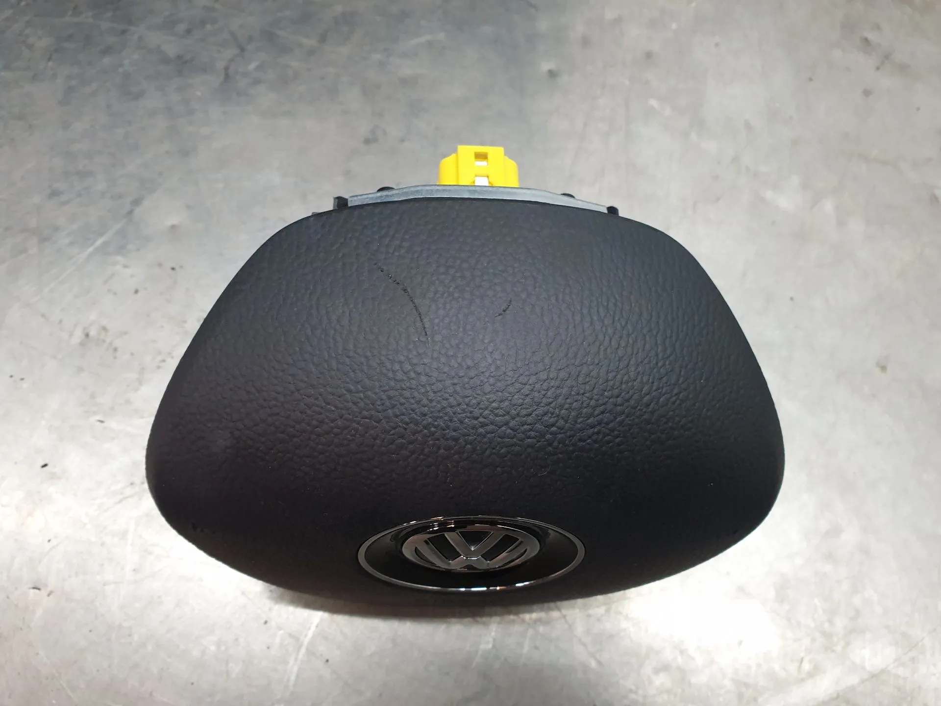 Steering Wheel Airbag VOLKSWAGEN Polo (AW1) Imagem-1