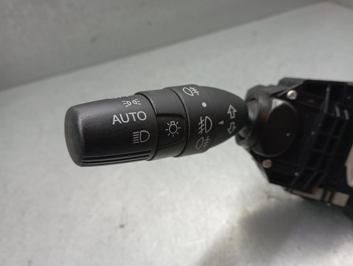 Mando de luces y limpia parabrisas HONDA Civic VIII Hatchback (FN_, FK_) Imagem-1
