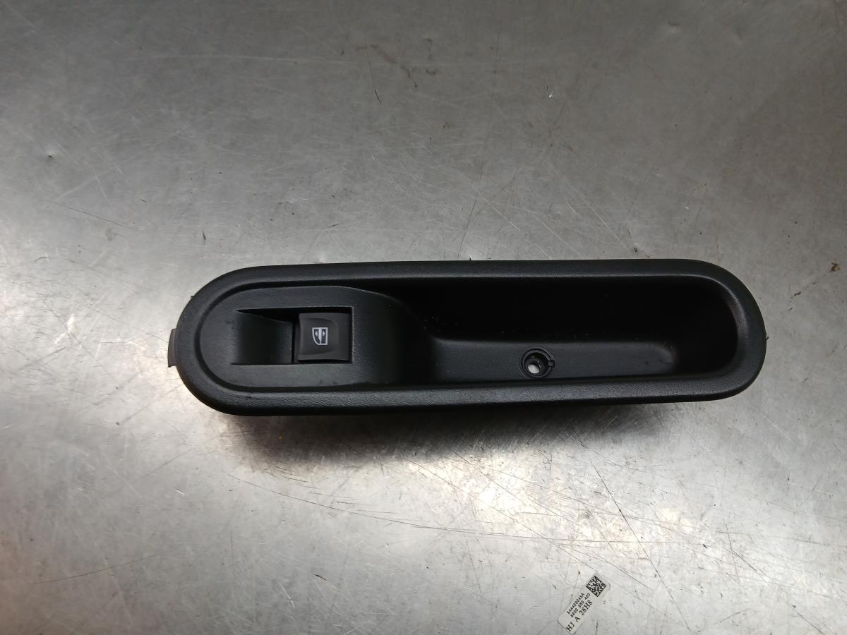 Mando / interruptor elevalunas delantero derecho RENAULT Twingo III (BCM_)