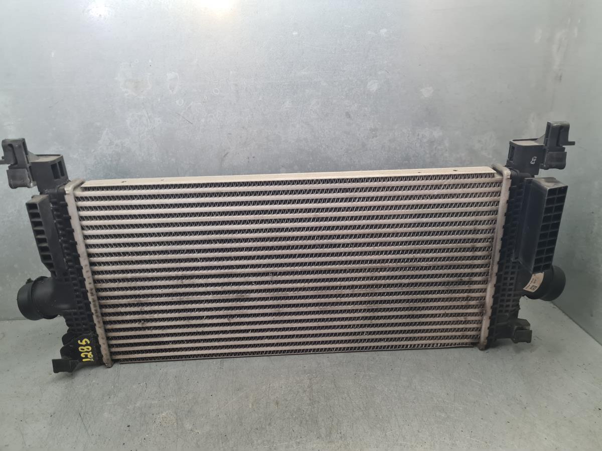 Radiateur d'intercooler OPEL Astra J