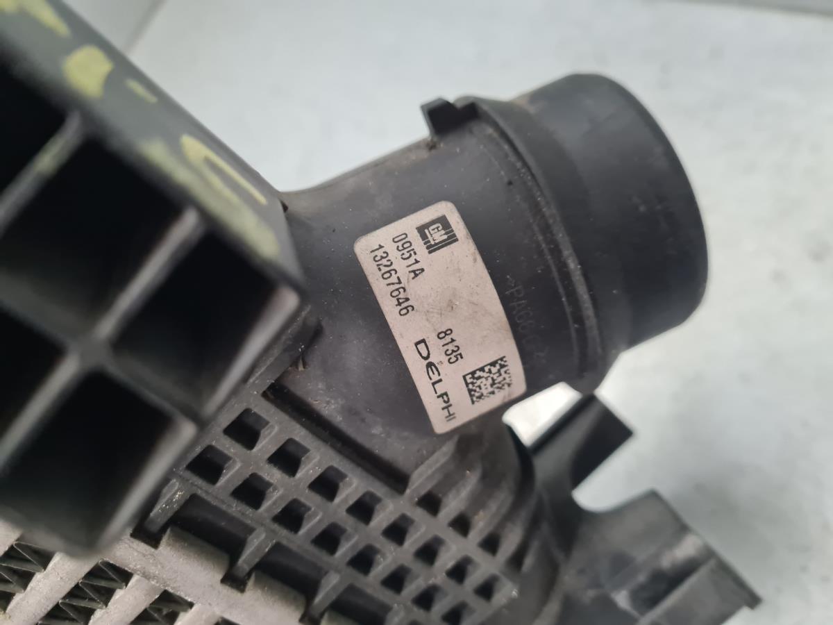 Radiateur d'intercooler OPEL Astra J Imagem-4