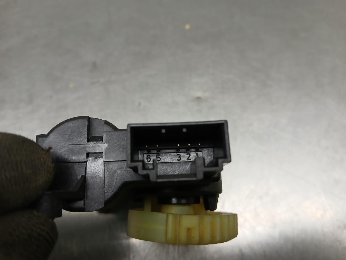 Motor del compuerta de la calefacción AUDI A1 Sportback (8XA, 8XF) Imagem-2